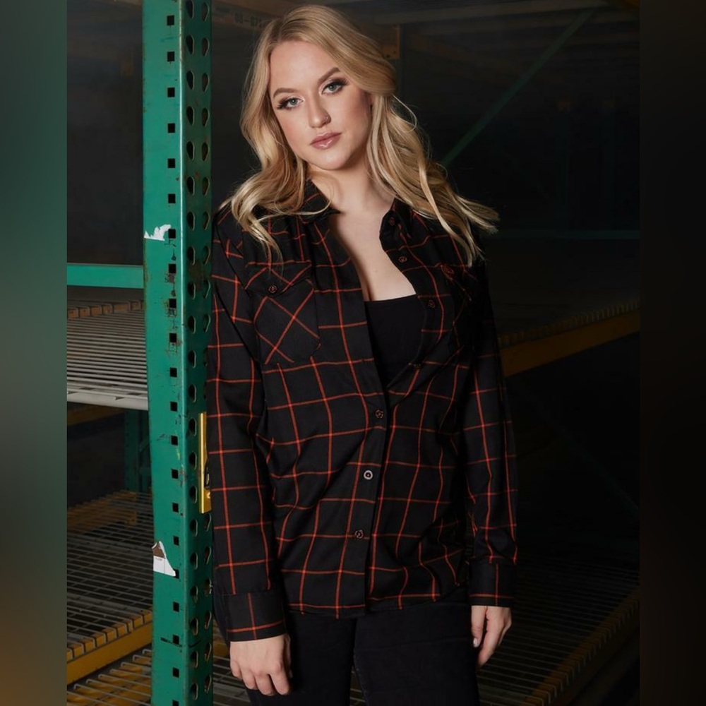 Dixxon The Hallow Flannel Long Sleeve Plaid Button Up Shirt Womens Size Large